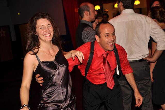 min 2010 11 13 fous swing 194